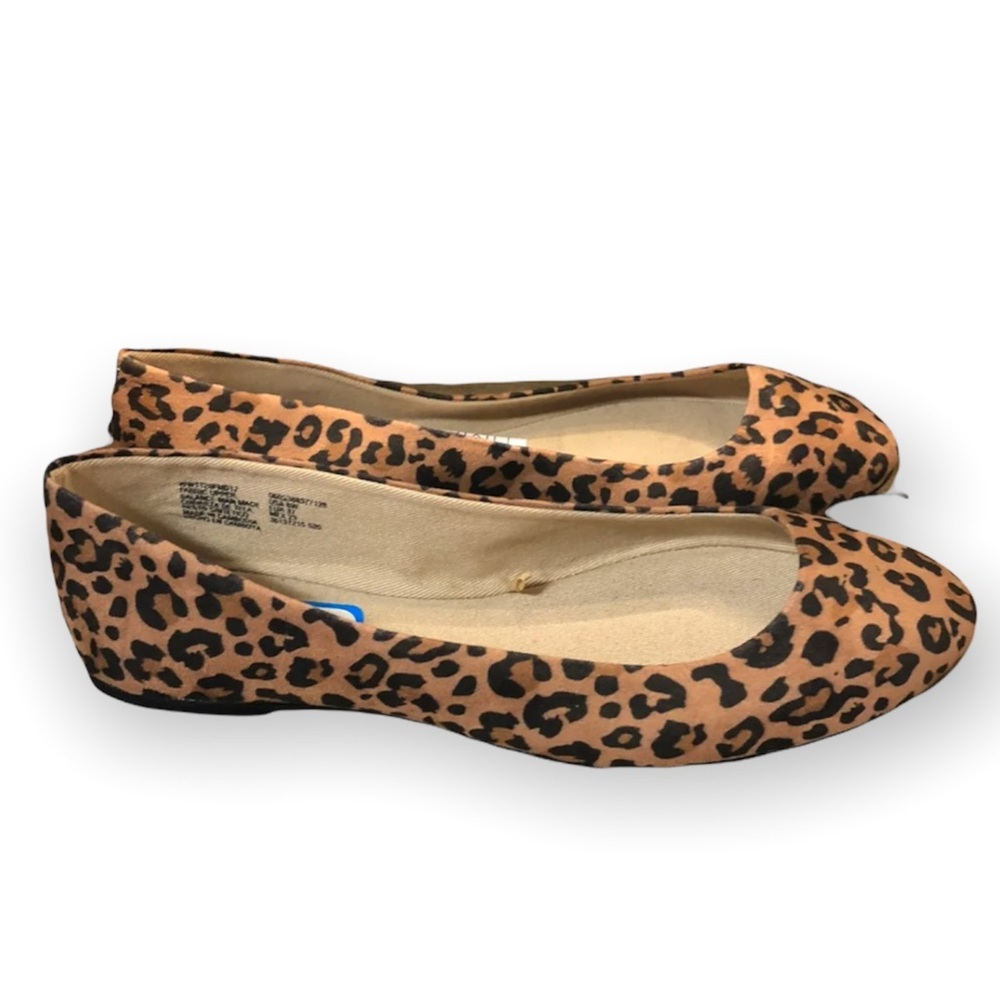 Time And Tru Shoes Women’s Size 6 Wide flats New With Tags